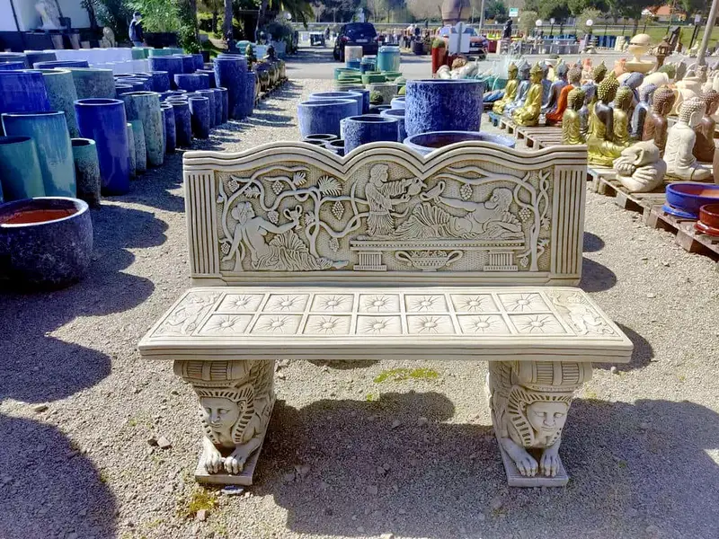 Banc de jardin antique
