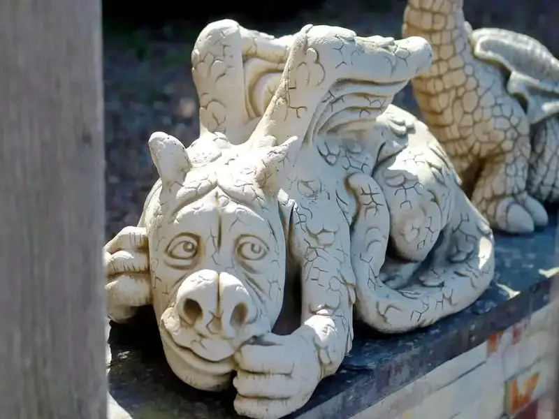 Statue dragon charmante