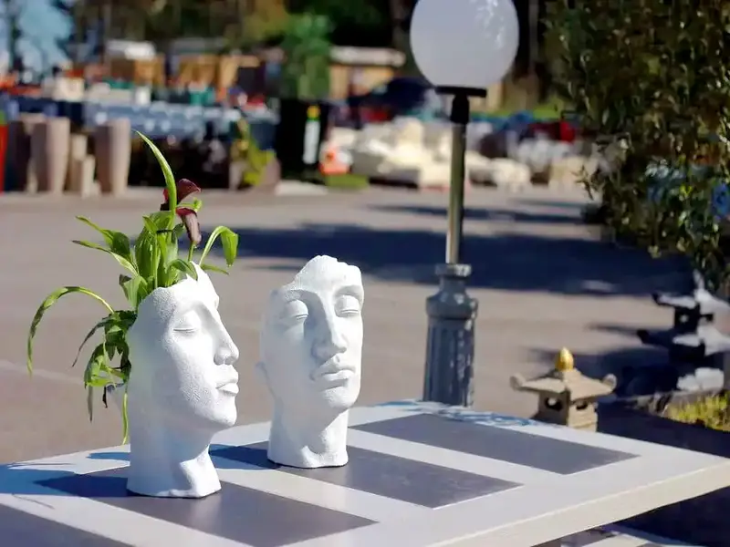 Objet décoratif vase visage